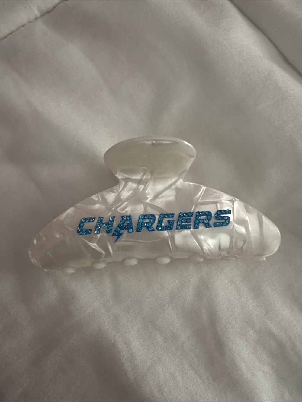 NWOT LOS ANGELES CHARGERS BAUBLEBAR CLAW CLIP